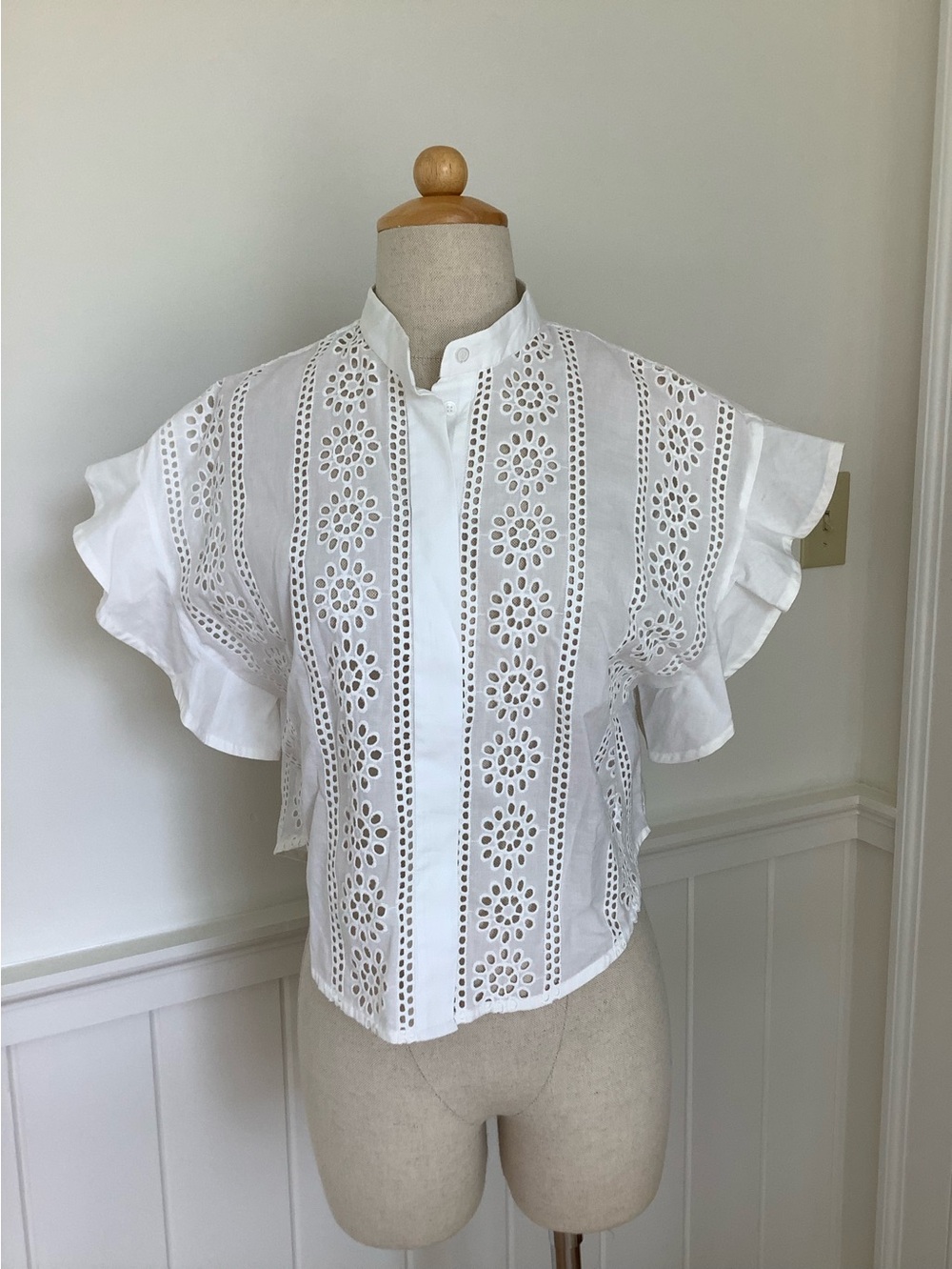 White Eyelet Flutter Sleeve Top - Brand Lover NWT